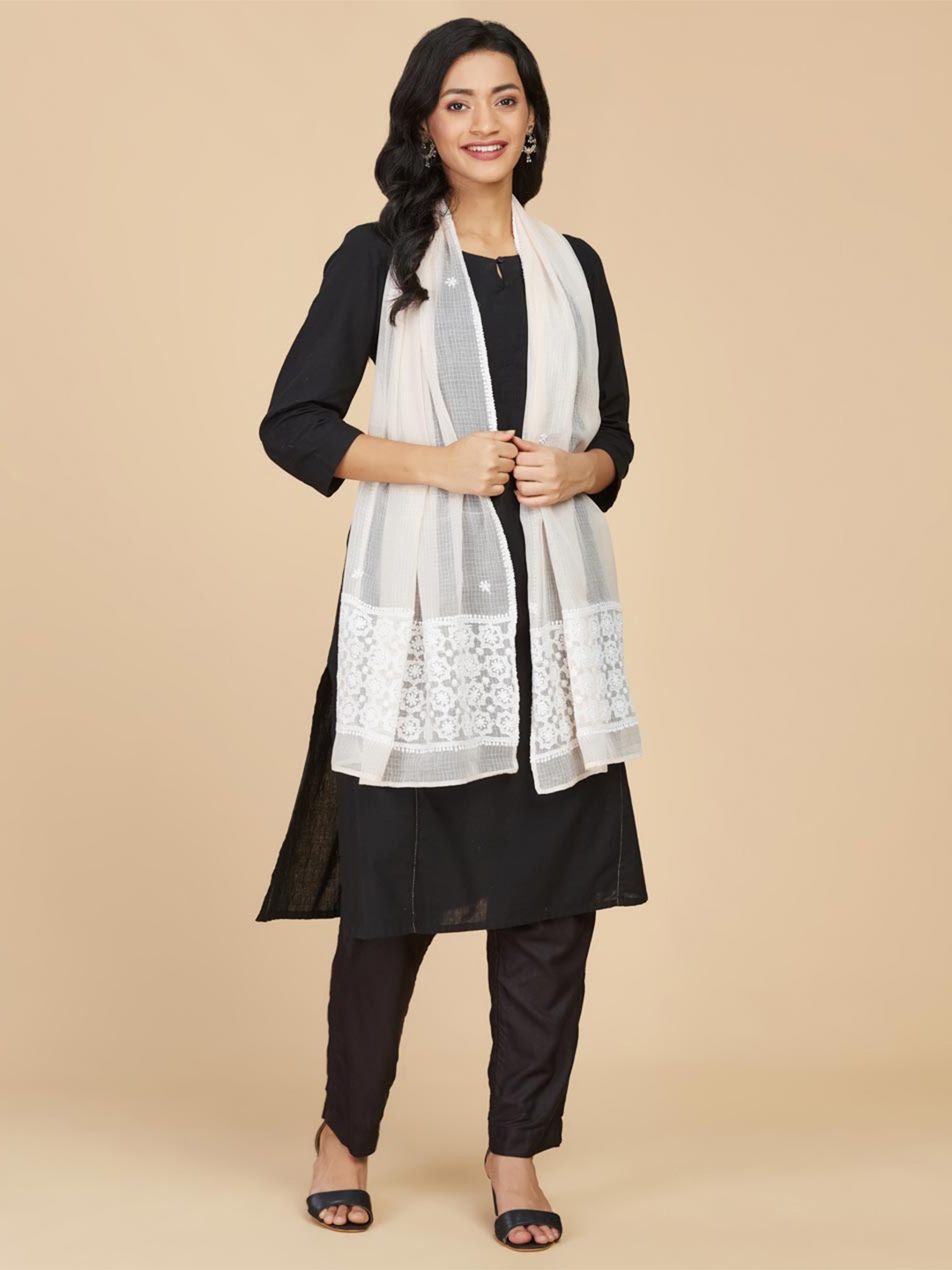 

Fabindia Ethnic Motifs Embroidered Cotton Silk Stole, Off white