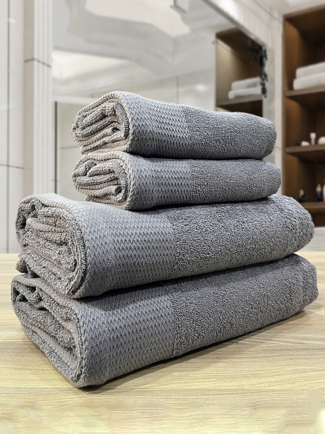 

LABHAM Grey 4 Pieces 450 GSM Soft Pure Cotton Towel Set