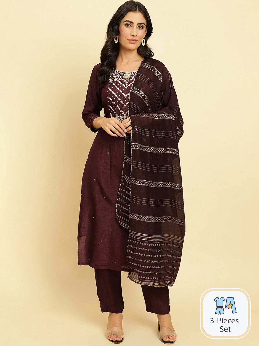 

Varanga Ethnic Motifs Yoke Design Kurta with Trousers & Dupatta, Purple