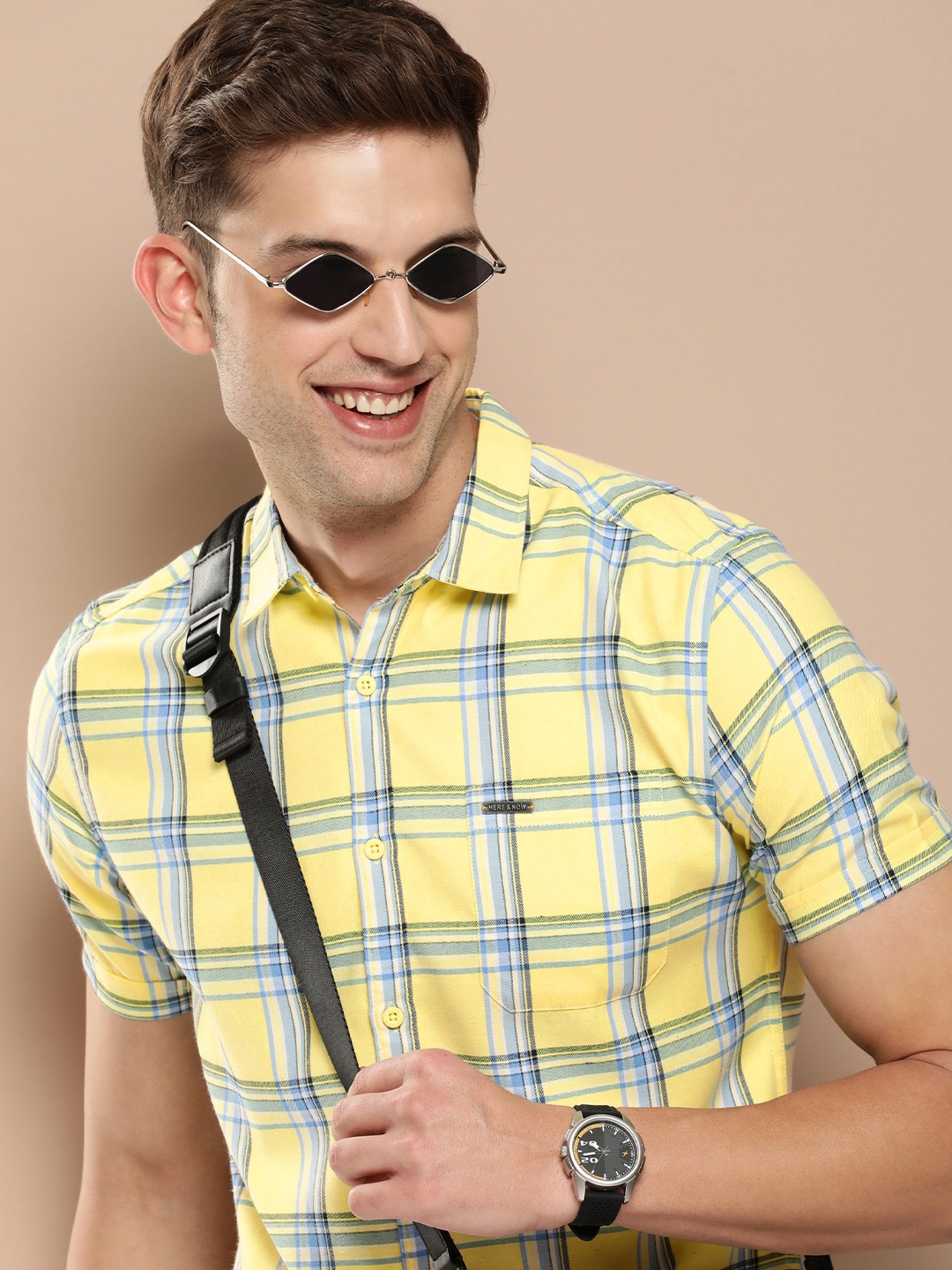 

HERE&NOW Men Slim Fit Tartan Checked Casual Shirt, Yellow