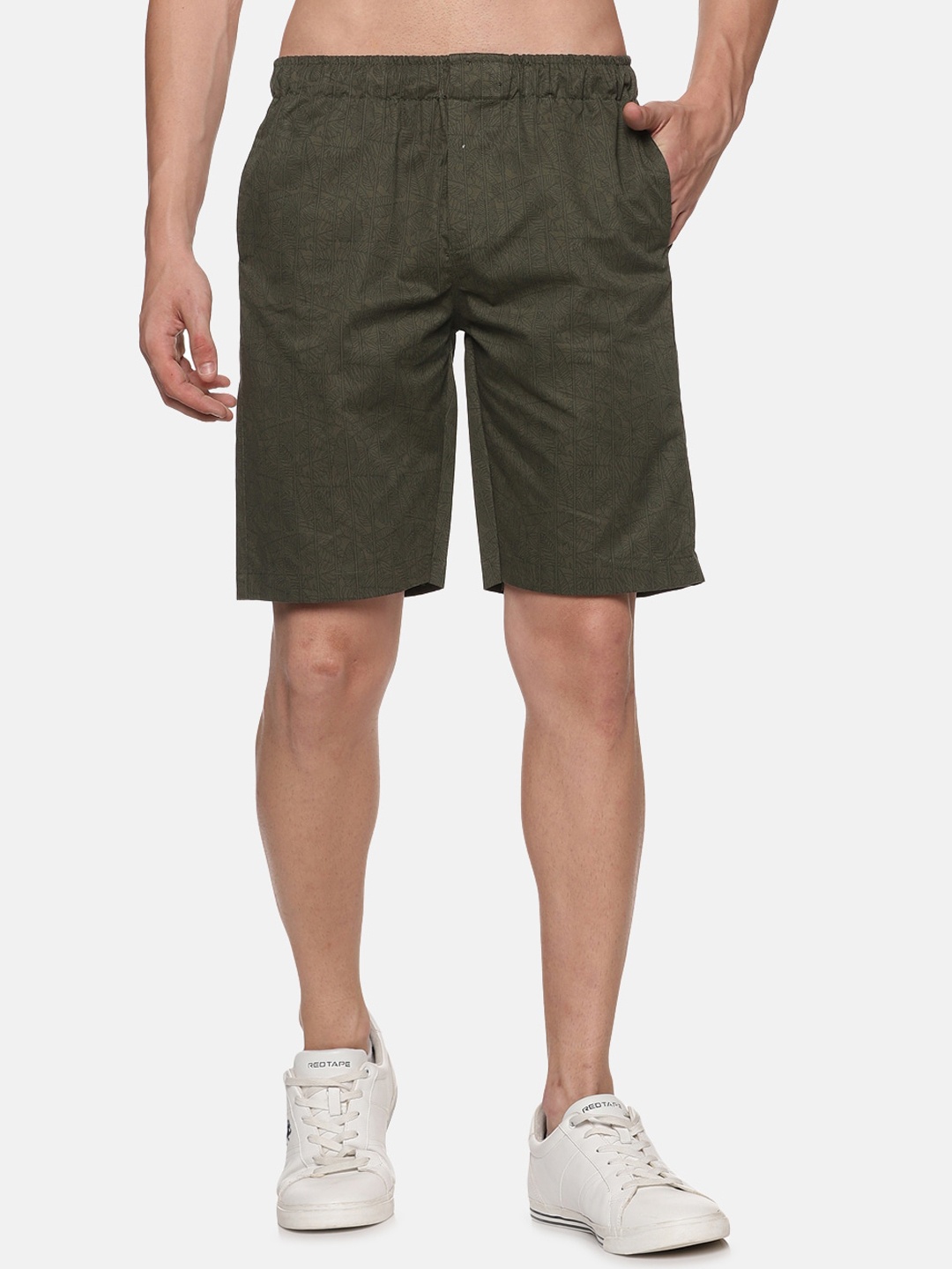 

Tusok Men Floral Printed Pure Cotton Shorts, Green