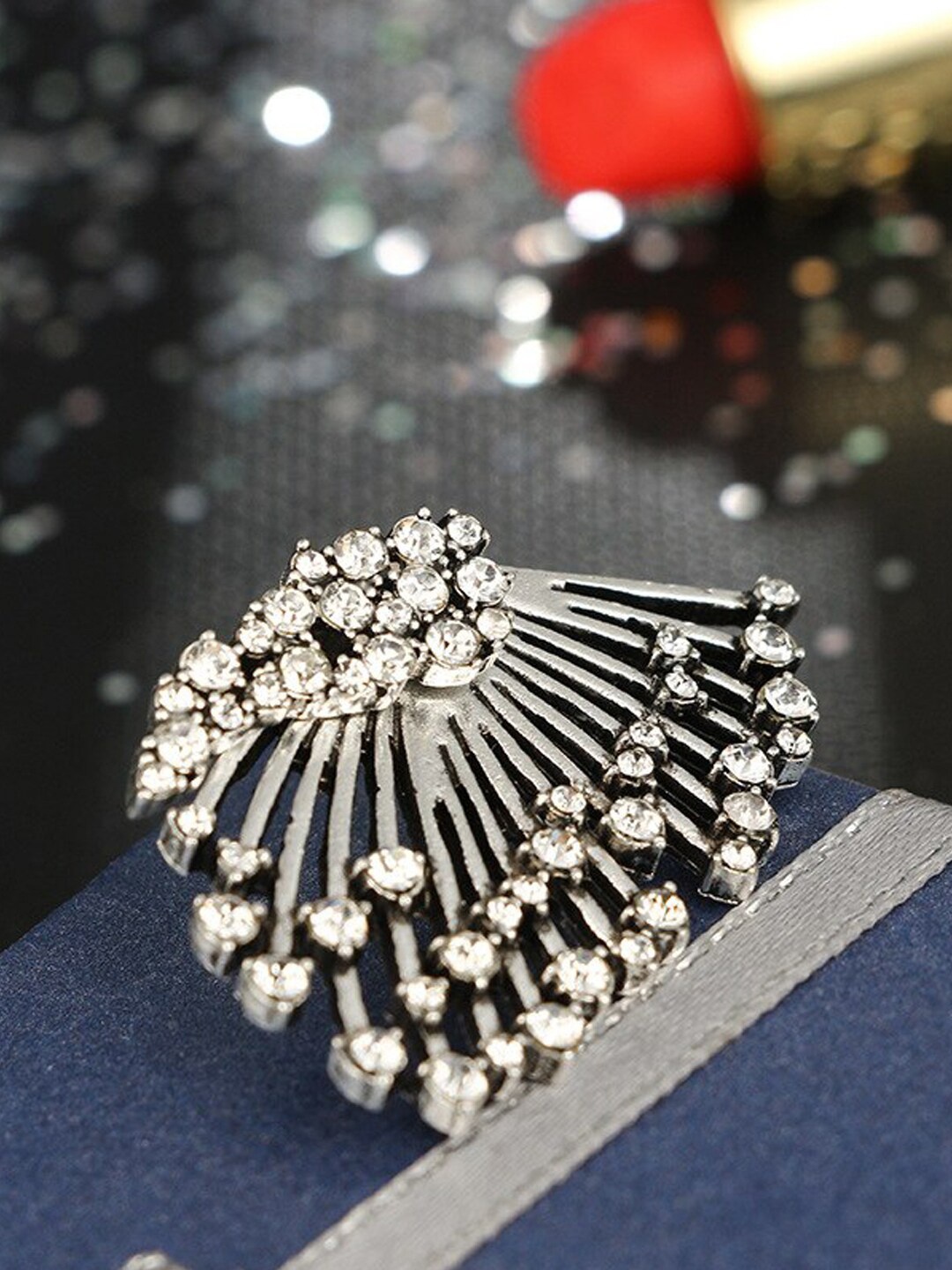 

Krelin Contemporary Double Sided Rhinestone Studs Earring, Silver