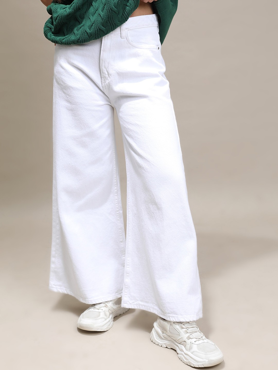

Tokyo Talkies Women Flared Mid-Rise Cotton Jeans, White