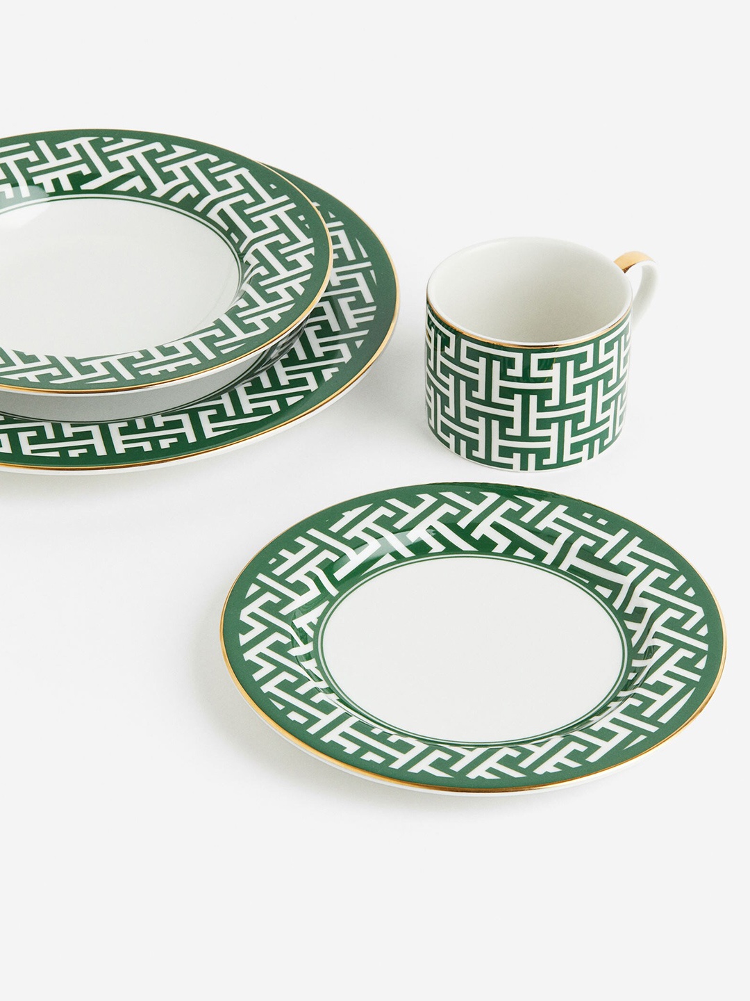 

H&M White & Green Deep Porcelain Plate