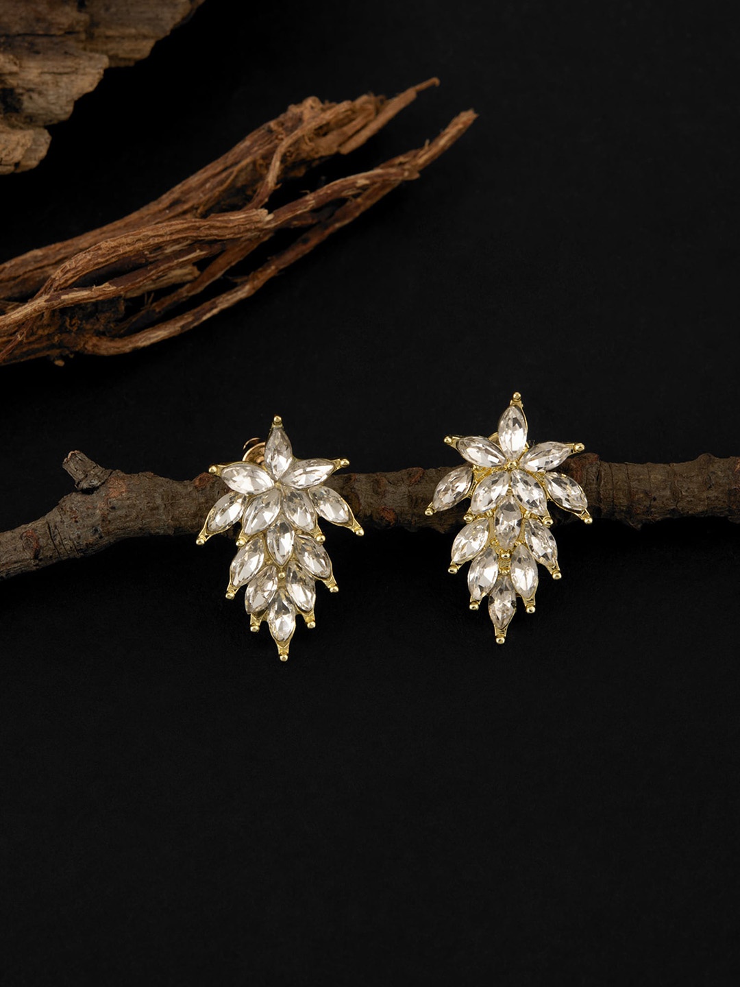 

E2O Gold-Plated Leaf Shaped Contemporary Stud Earrings