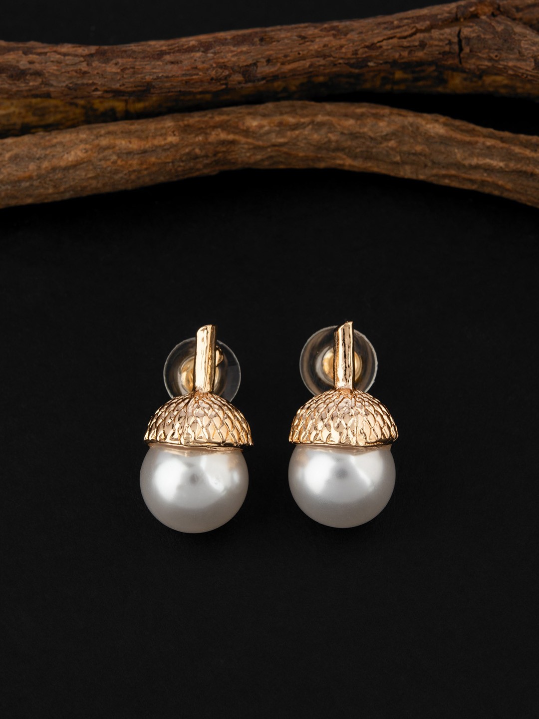 

E2O Gold-Plated Artificial Beads Contemporary Studs Earrings