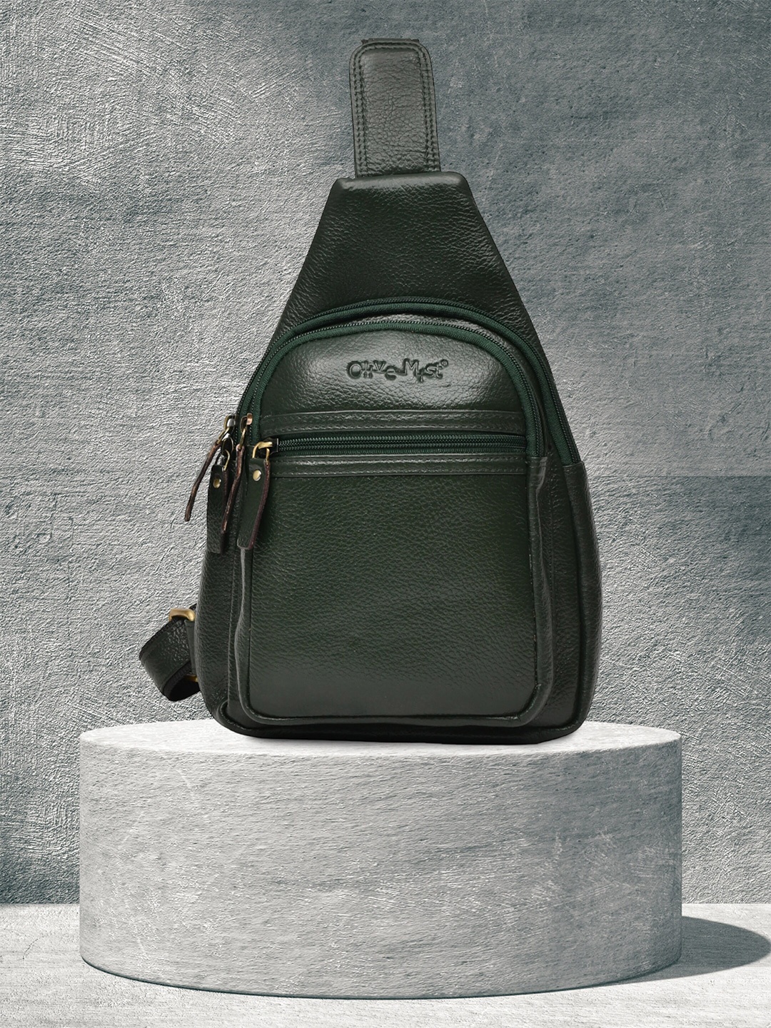 

OLIVE MIST Textured Crossbody Leather Backpack, Green