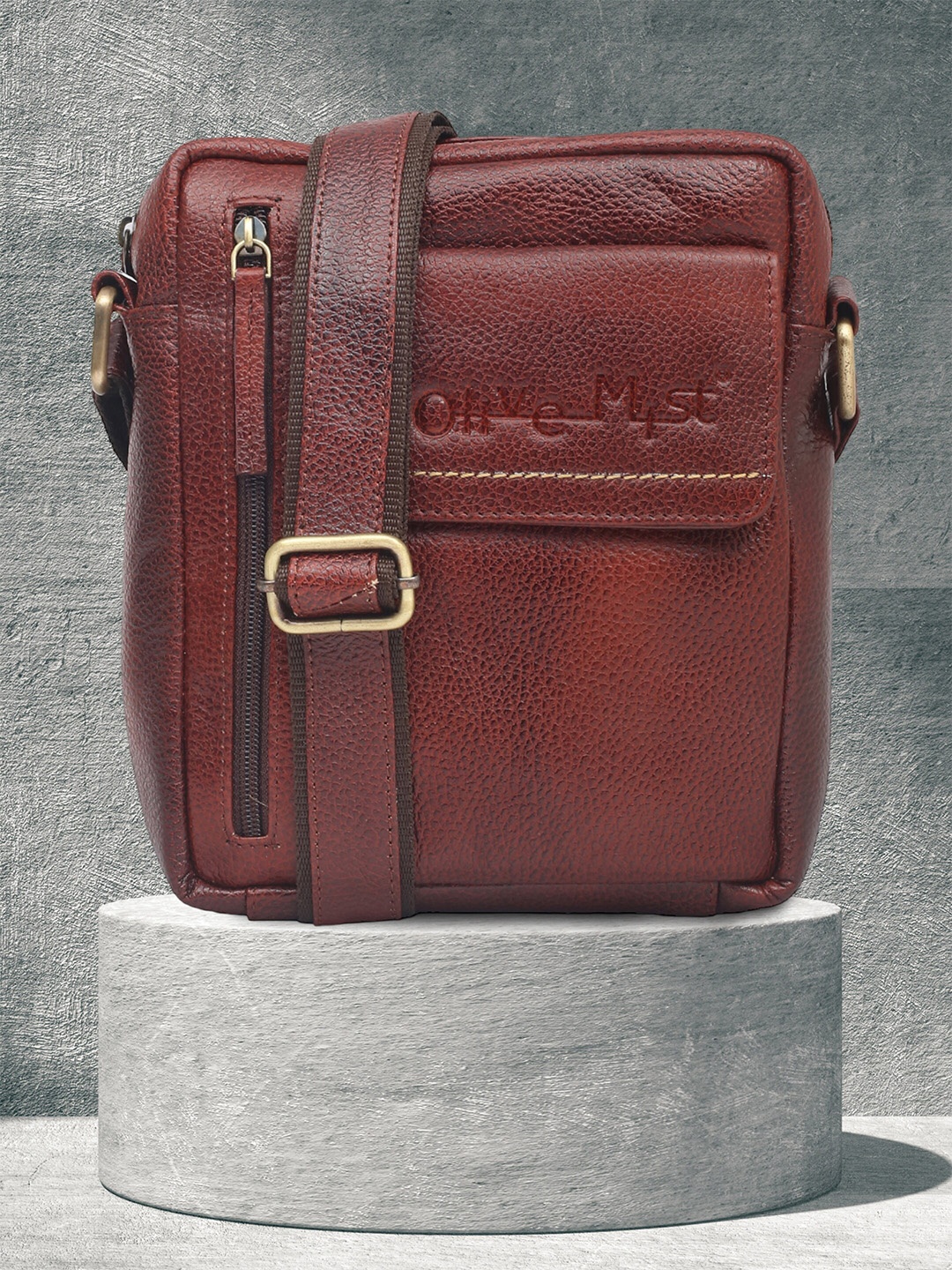 

OLIVE MIST Unisex Leather Messenger Bag, Brown