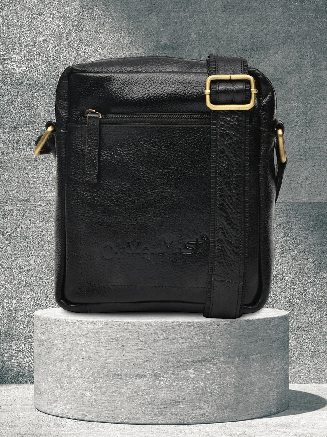

OLIVE MIST Unisex Leather Messenger Bag, Black