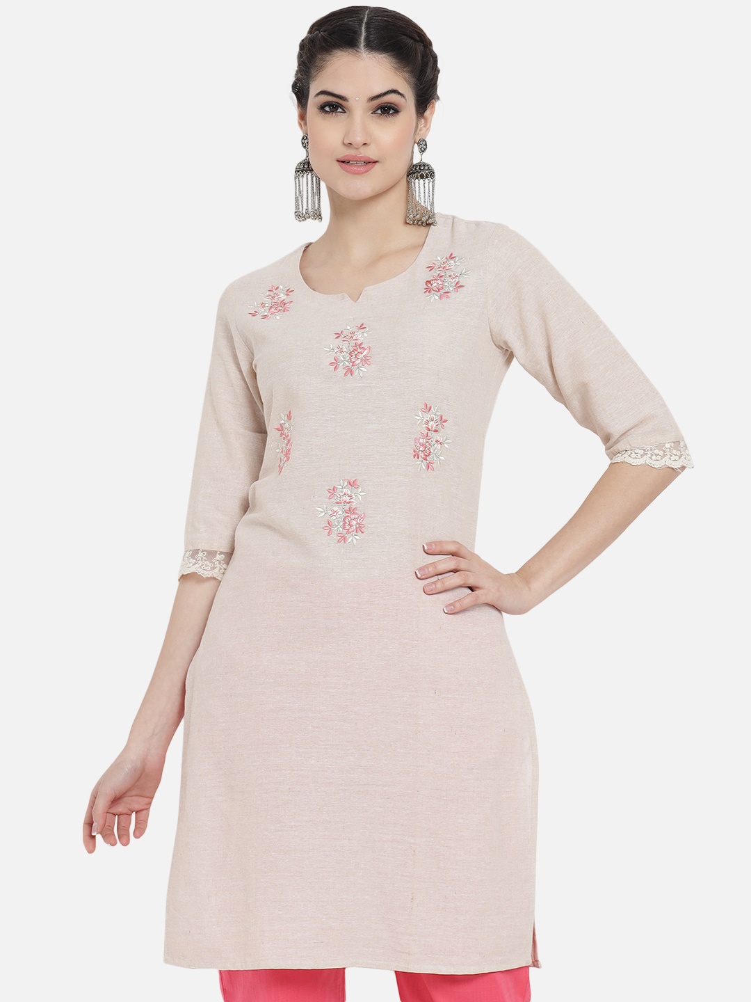 

AAYUMI Floral Embroidered Thread Work Pure Cotton Kurta, Cream