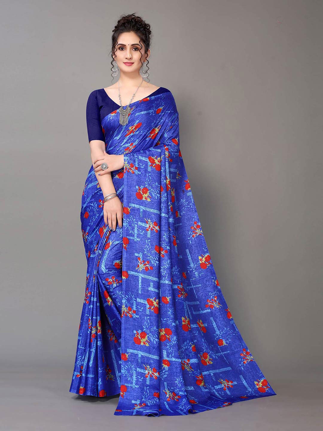 

HRITIKA Floral Printed Saree, Blue