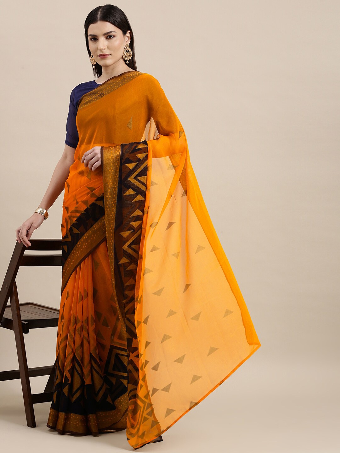 

HRITIKA Geometric Printed Block Print Saree, Yellow