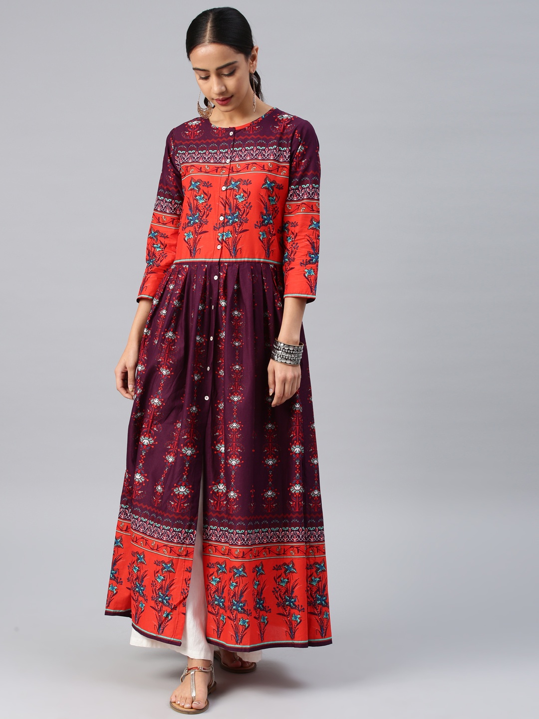 

Vishudh Women Burgundy & Red Printed Anarkali Kurta