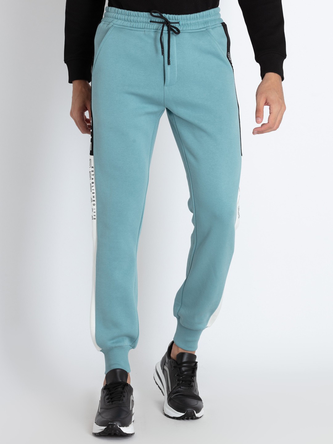 

Status Quo Men Typography Printed Joggers, Green