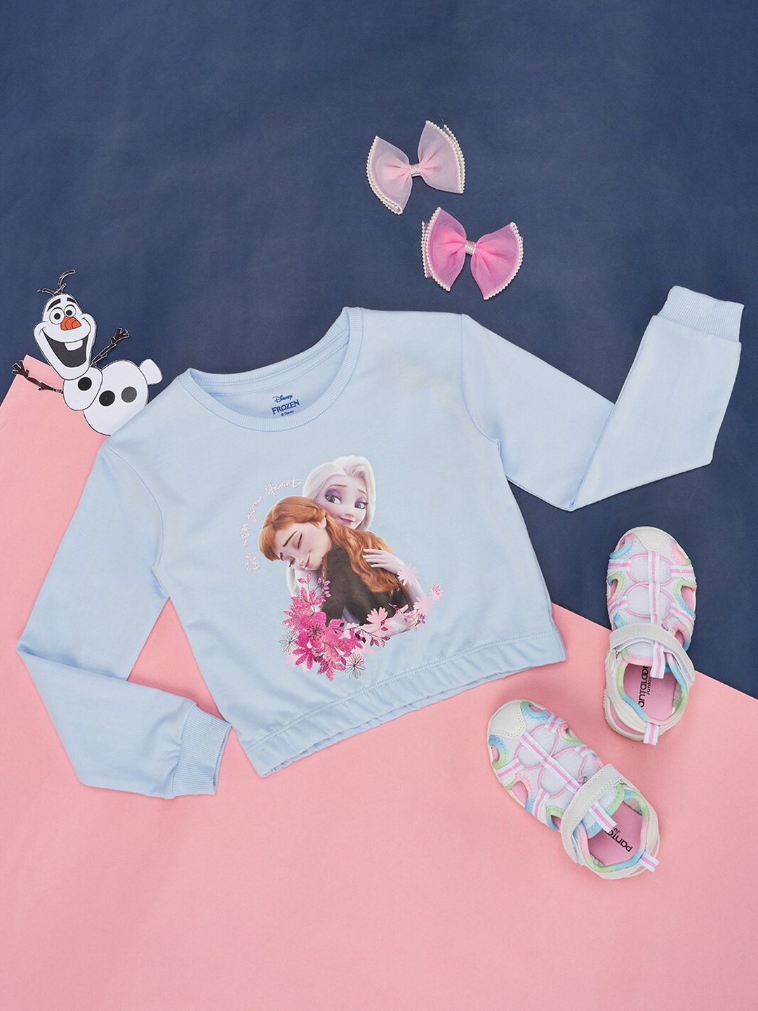 

Pantaloons Junior Girls Elsa & Anna Printed Cotton T-shirt, Blue