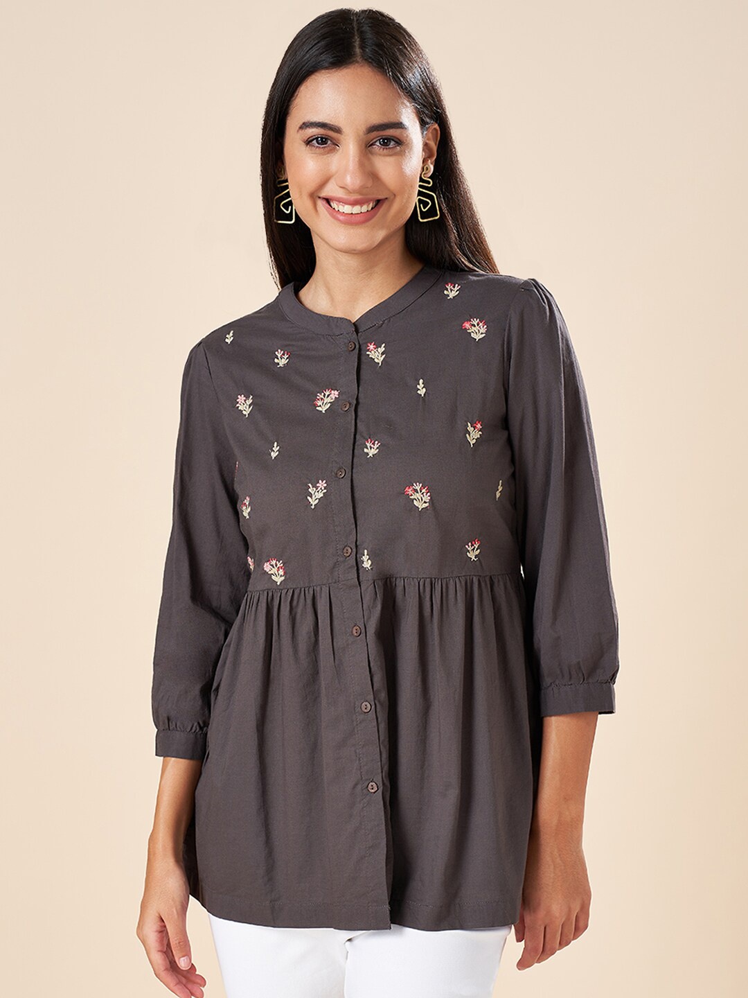 

AKKRITI BY PANTALOONS Floral Embroidered Mandarin Collar Cotton Tunic, Charcoal