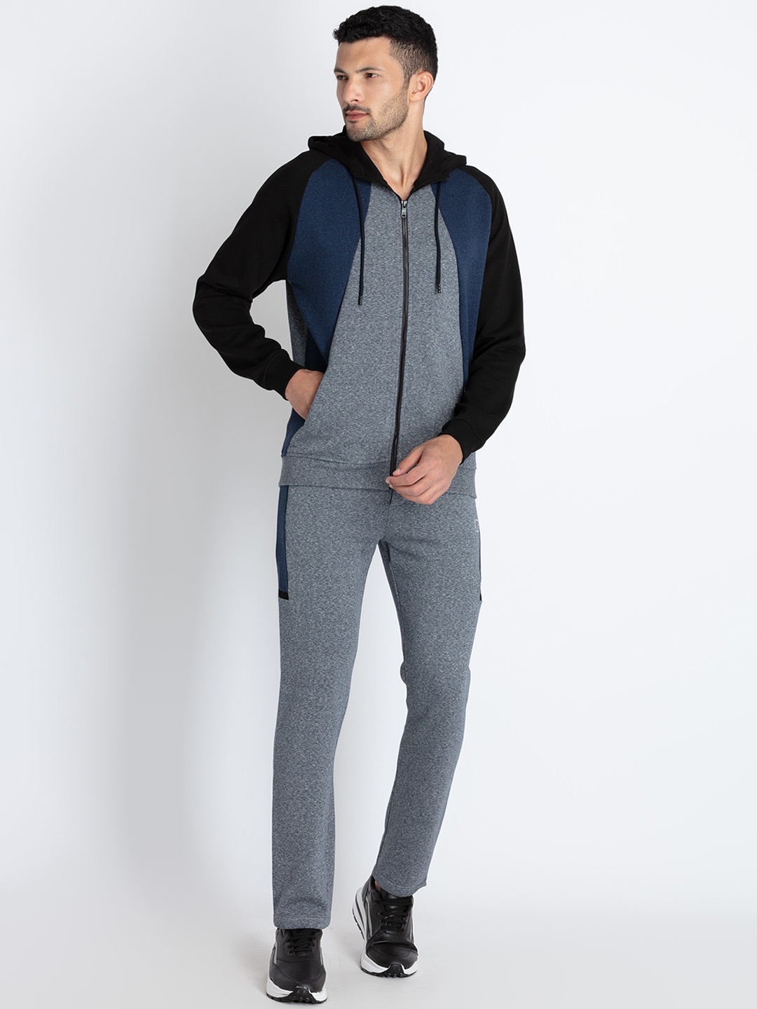 

Status Quo Colourblocked Hooded Tracksuit, Navy blue