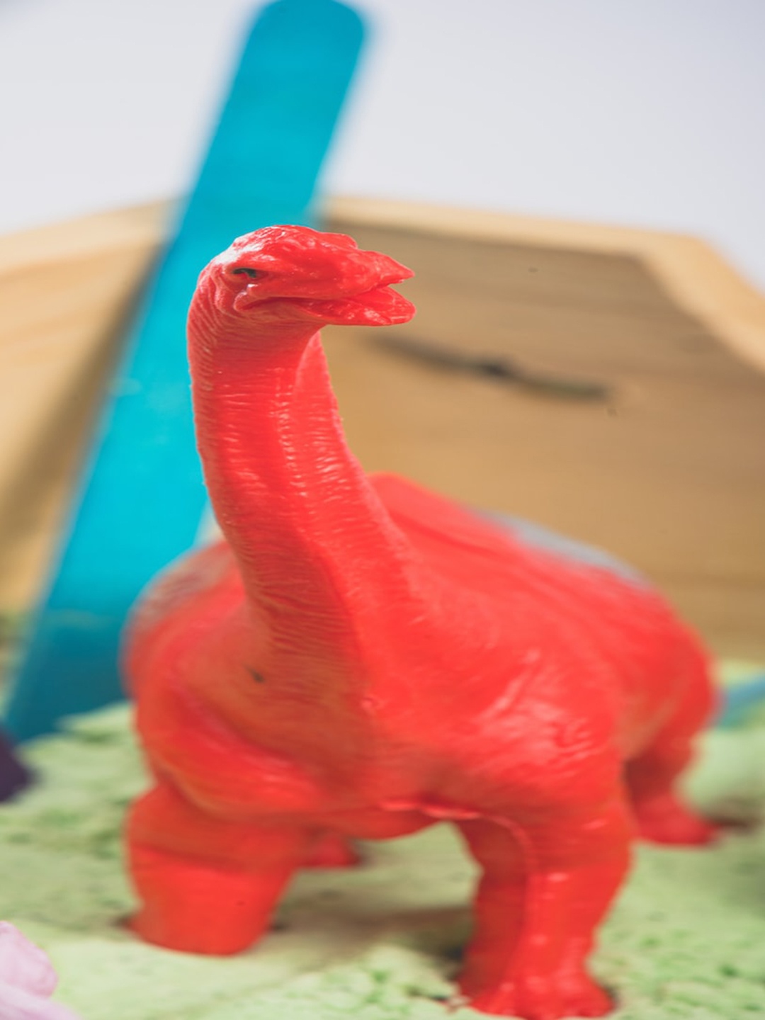 

KiDIYs Kids Blue Dinosaur Exploration Sensory kit
