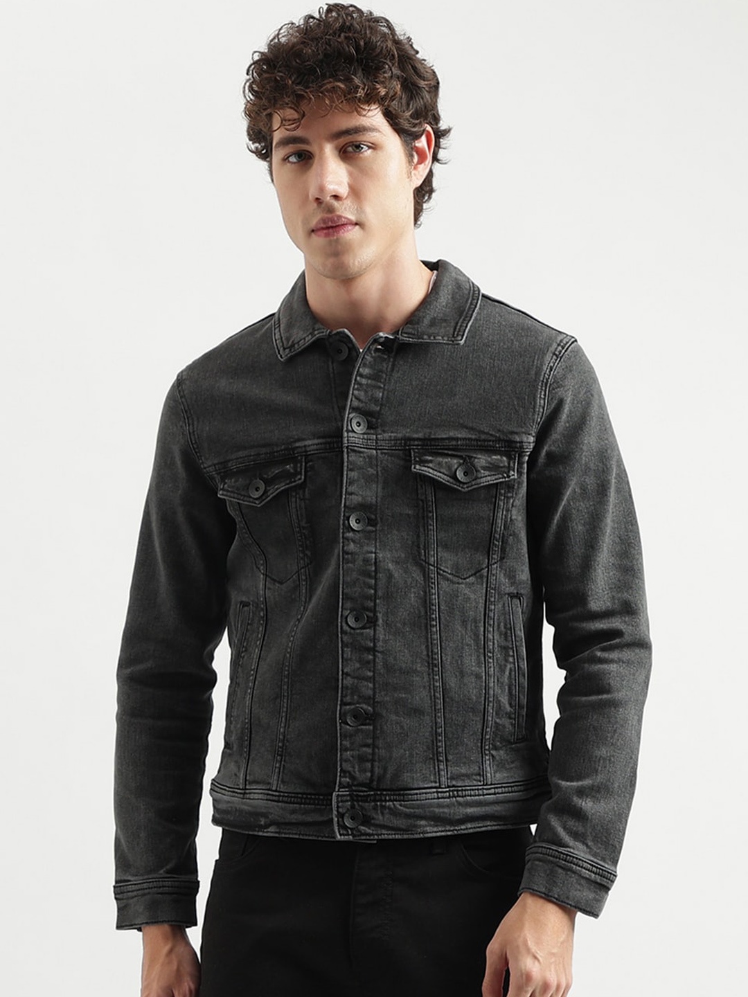 

United Colors of Benetton Washed Denim Jacket, Grey