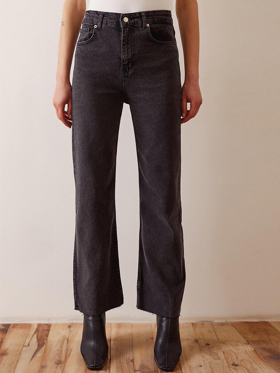 

PRET A TUER Women High Rise Cotton Jeans, Black
