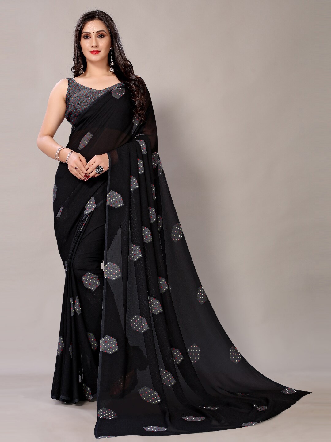 

KALINI Geometric Printed Saree, Black