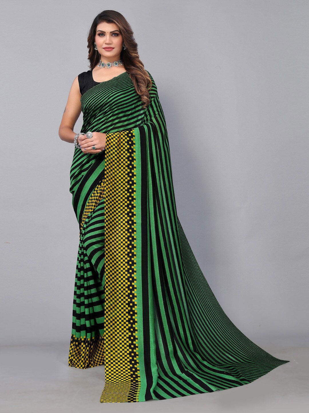 

KALINI Striped Printed Saree, Green