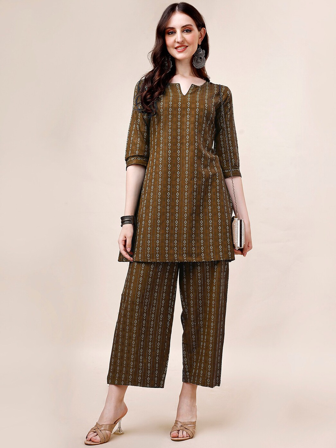 

Amrutam Fab Ethnic Motifs Printed Pure Cotton Straight Kurti With Palazzos, Coffee brown