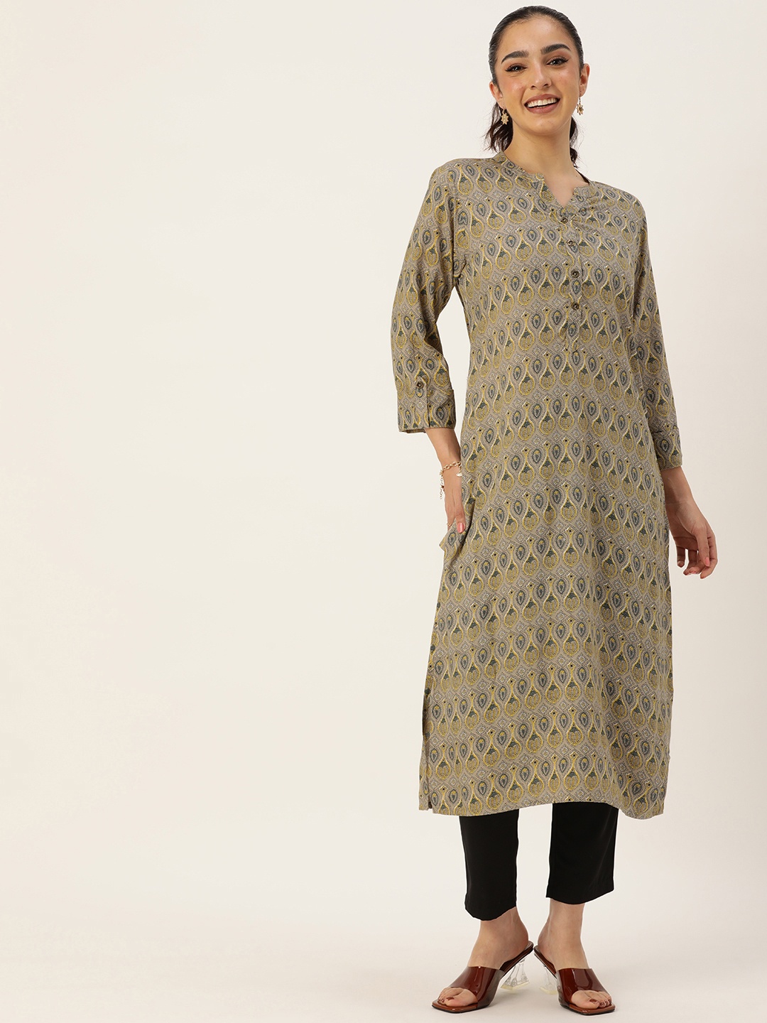 

AMUKTI Ethnic Motifs Printed Mandarin Collar Kurta, Green