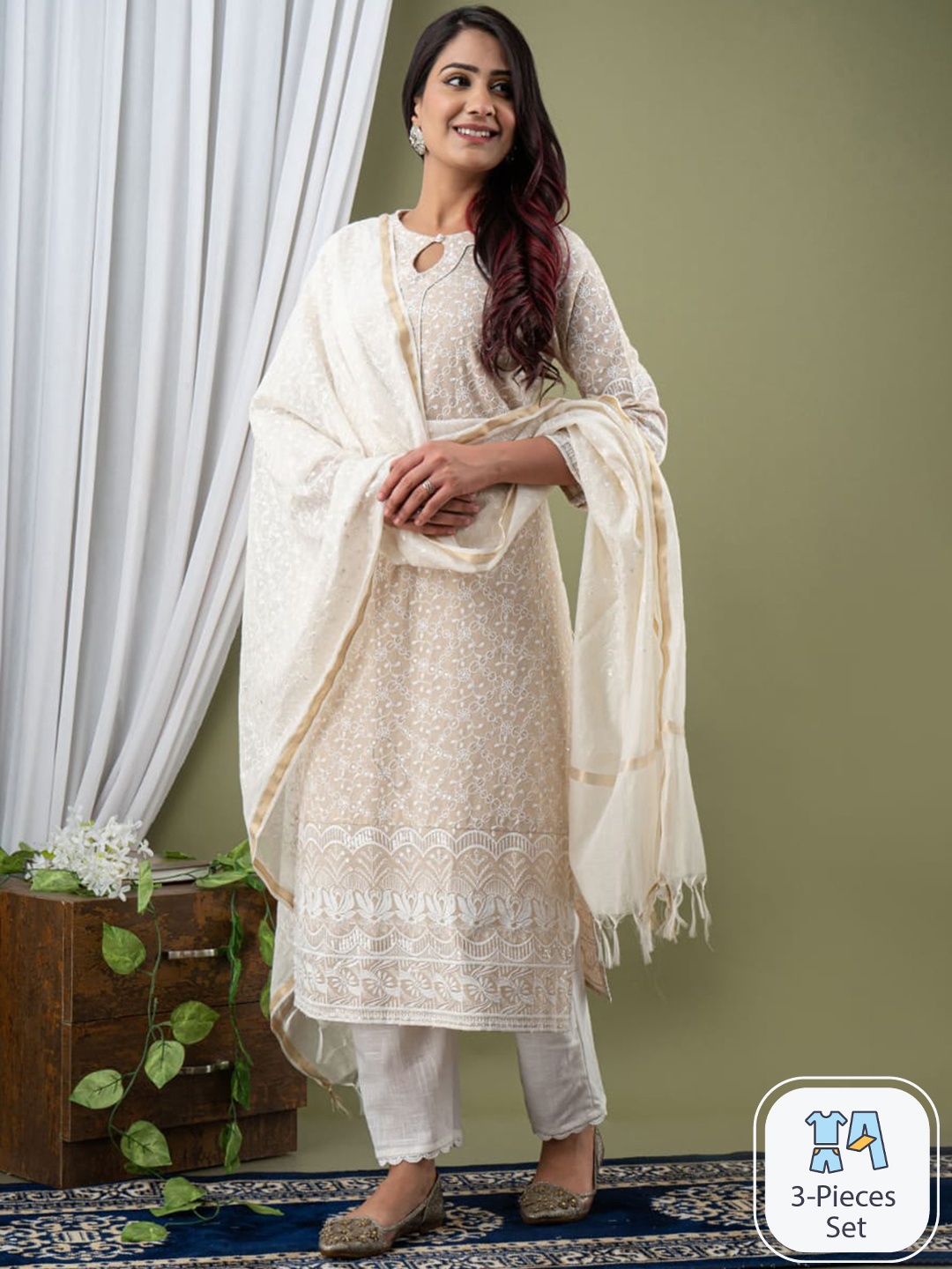 

ZARI Floral Embroidered Regular Kurta with Trousers & Dupatta, Brown
