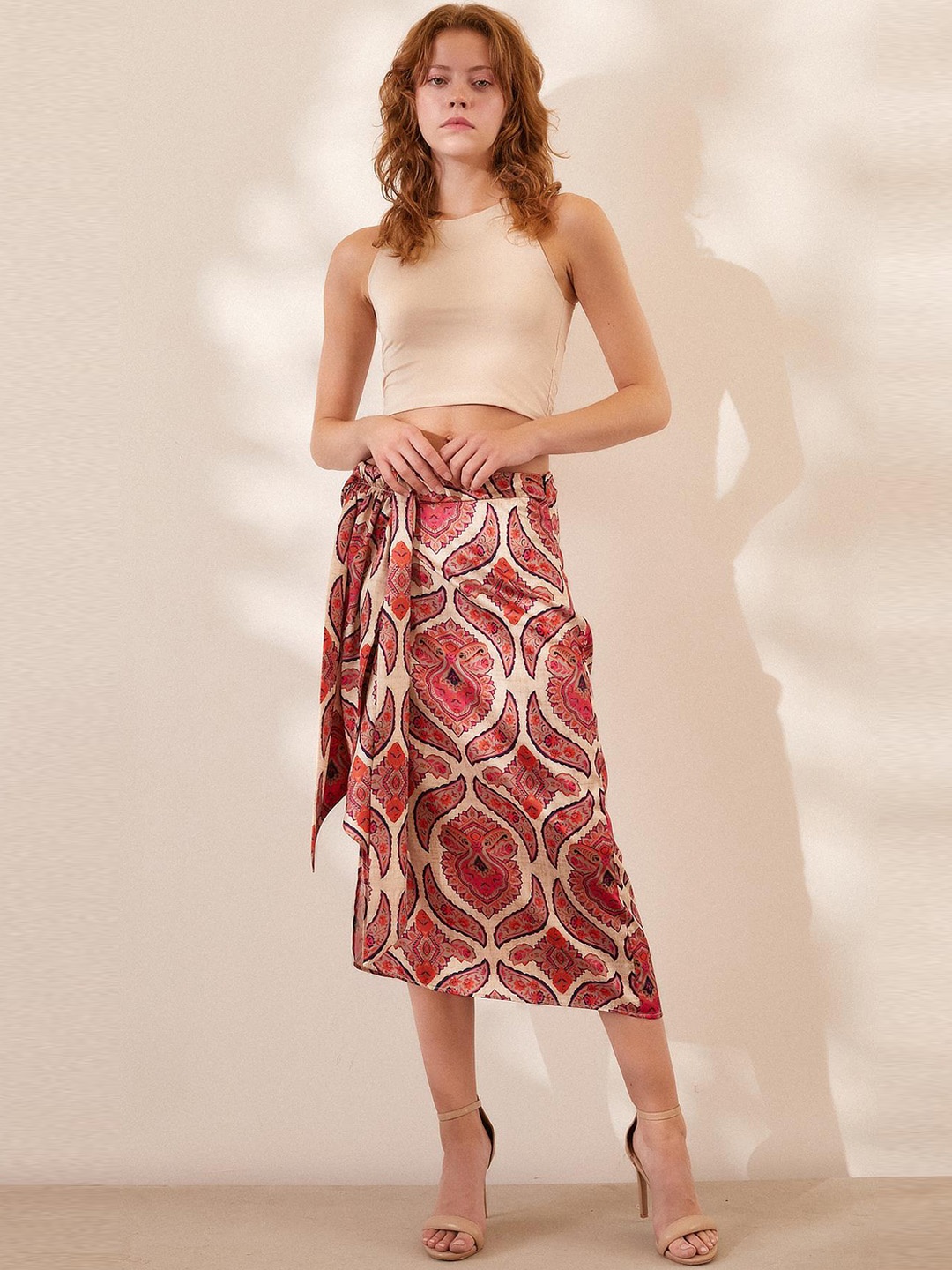 

PRET A TUER Floral Printed Midi-Length Wrap Skirt, Red