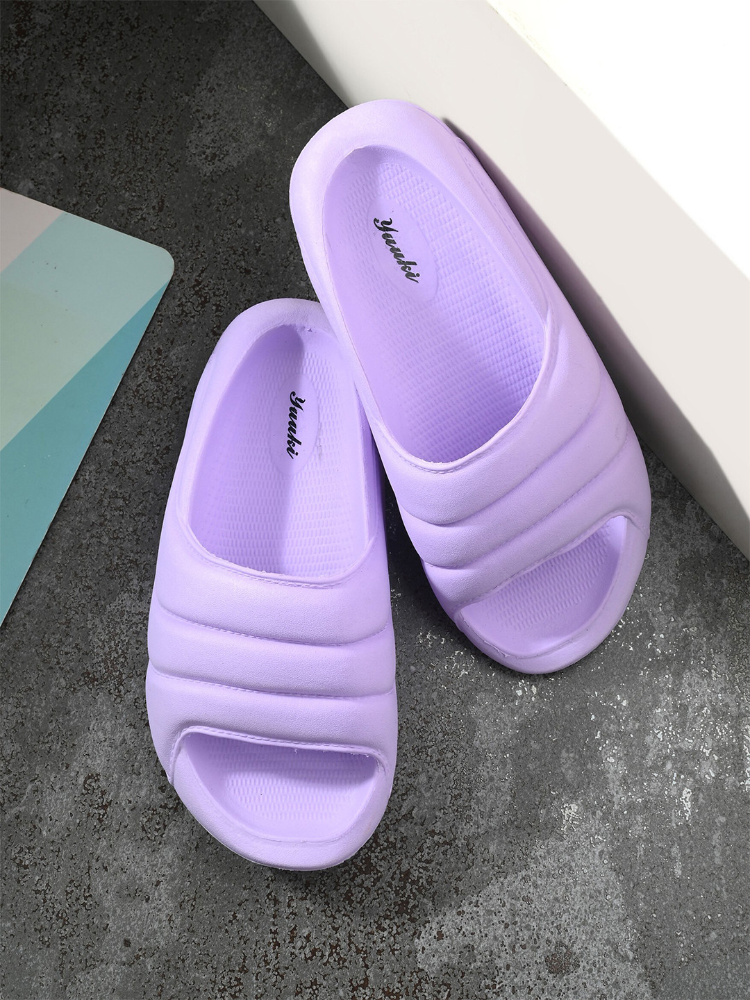 

Yuuki Women Slip-On Sliders, Lavender