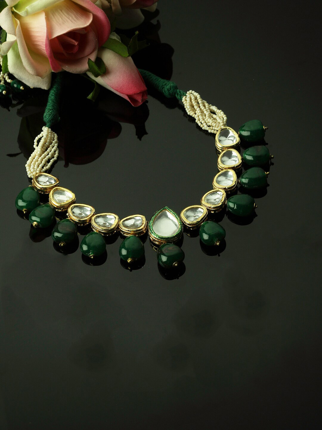 

DUGRISTYLE Gold Plated Kundan Studded & Pearls Beaded Necklace