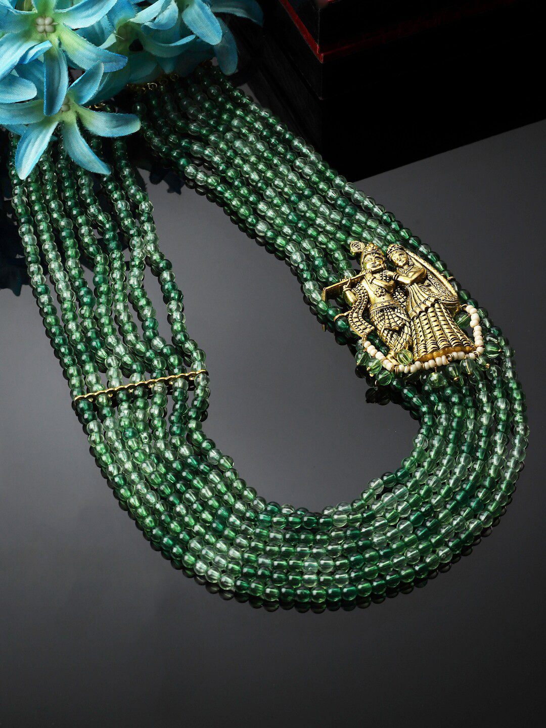 

DUGRISTYLE Layered Kundan & Pearls Necklace, Green