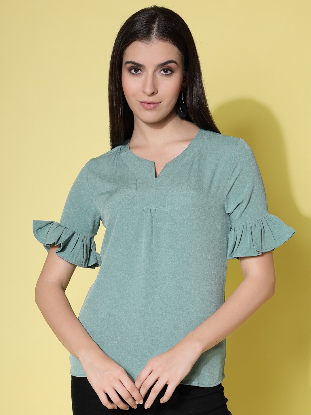 

Wool Trees Notched Neck Regular Top, Green