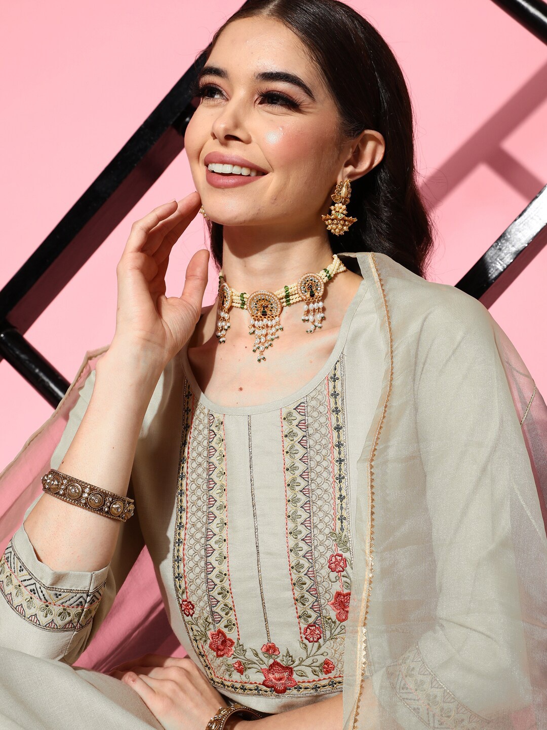 

Sangria Embroidered Pure Cotton Straight Kurta & Trouser With Dupatta, Grey
