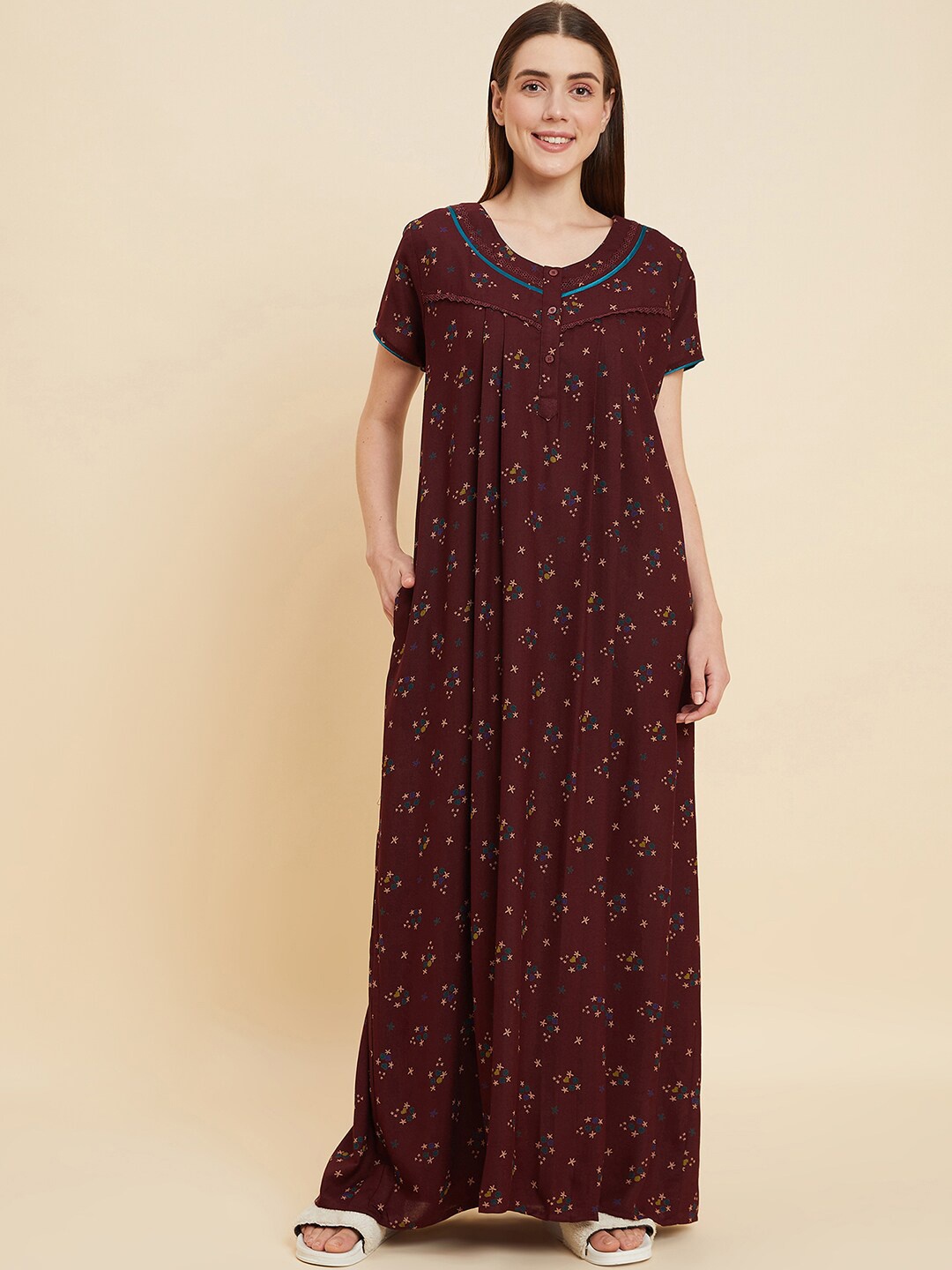 

Sweet Dreams Maroon & Blue Geometric Printed Pure Cotton Maxi Nightdress