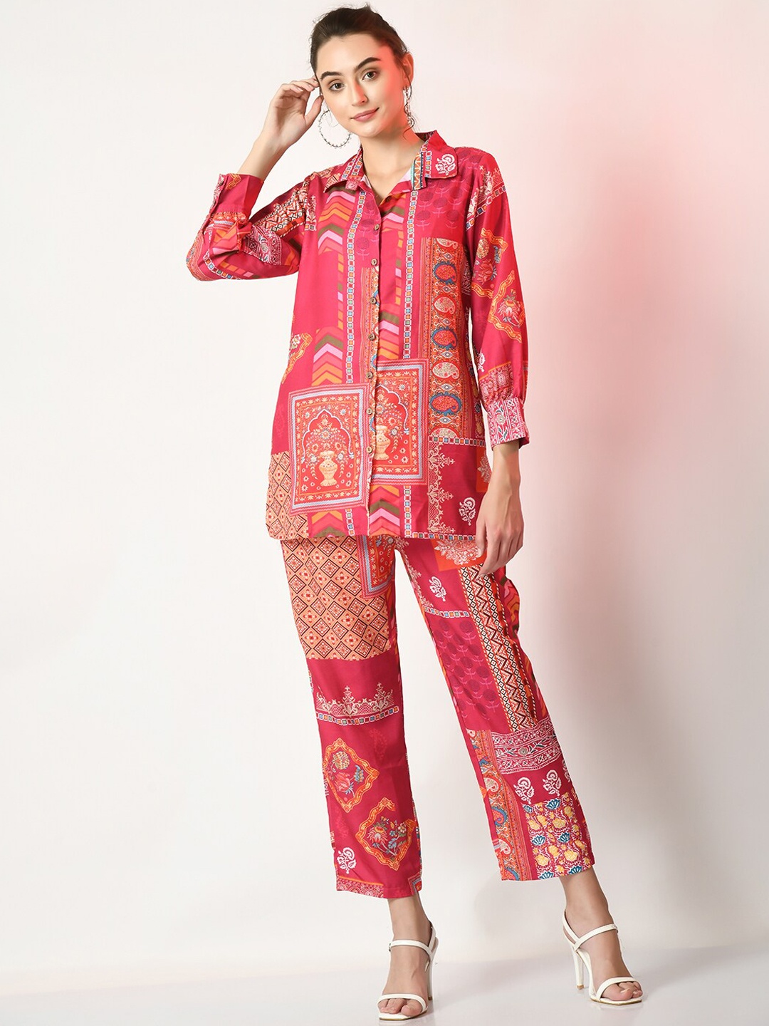 

Sangria Ethnic Motifs Printed Shirt Collar Shirt With Trousers, Pink
