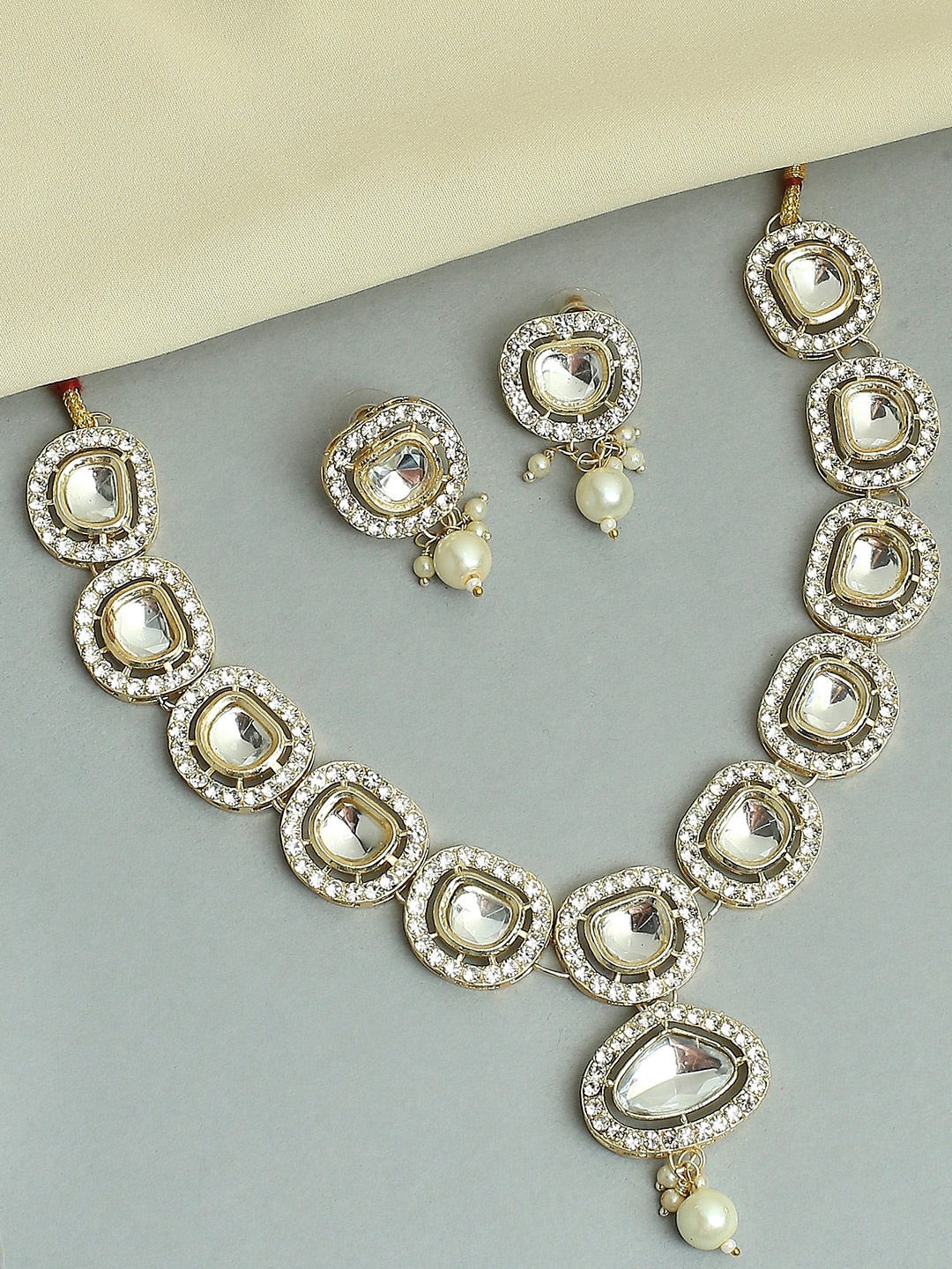 

OOMPH Kundan Studded & Beaded Necklace & Earrings, Gold