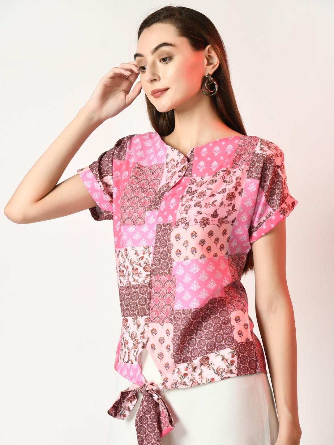 

DressBerry Pink Floral Printed Waist Tie-Ups Top