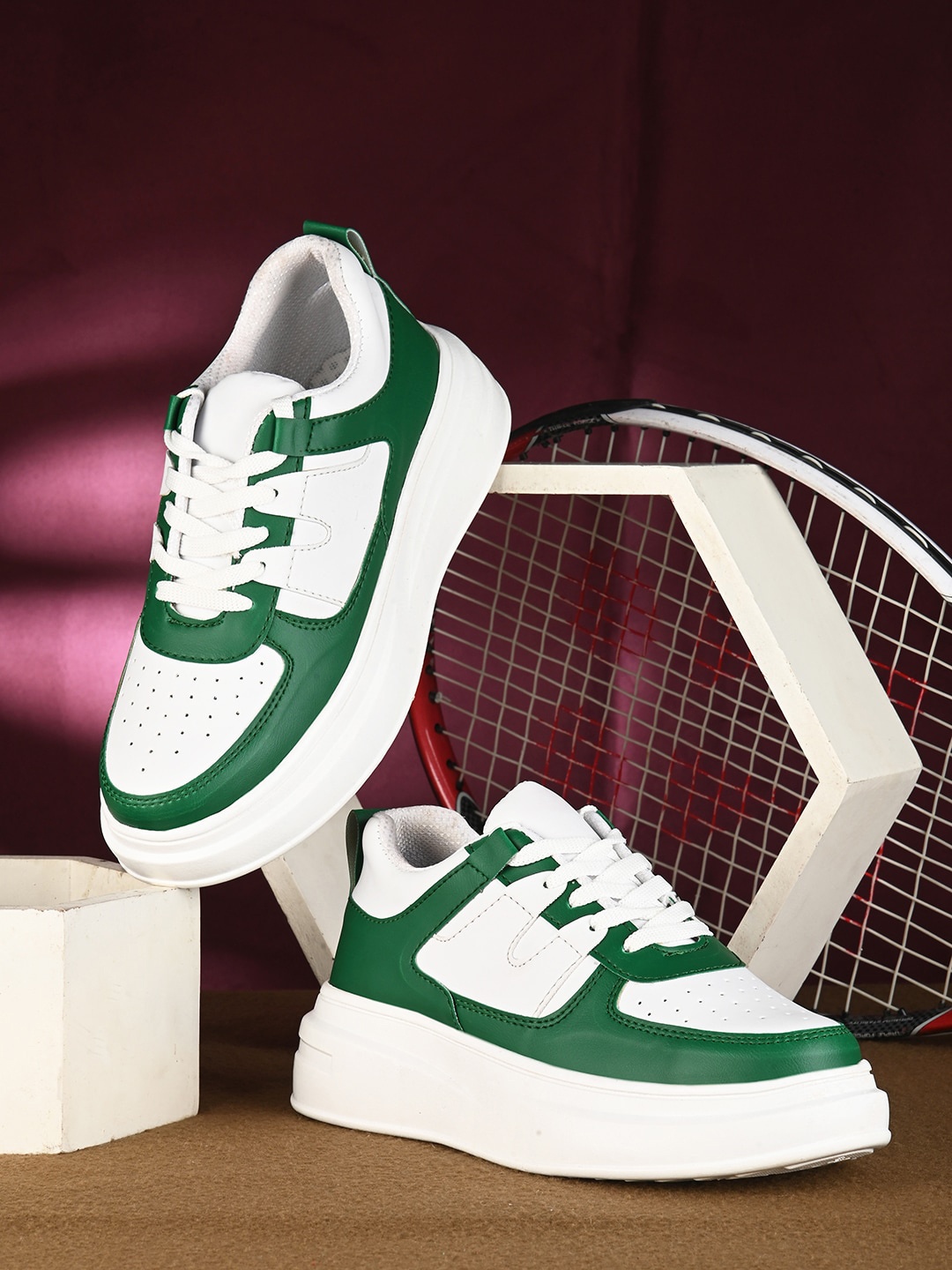 

El Paso Women Colourblocked Lightweight Sneakers, Green