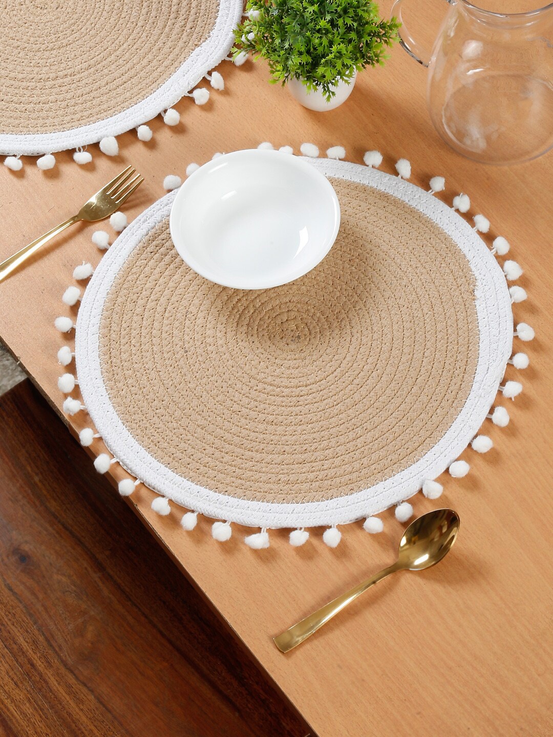 

HOSTA HOMES Beige & White Self Design Pure Cotton Table Placemats