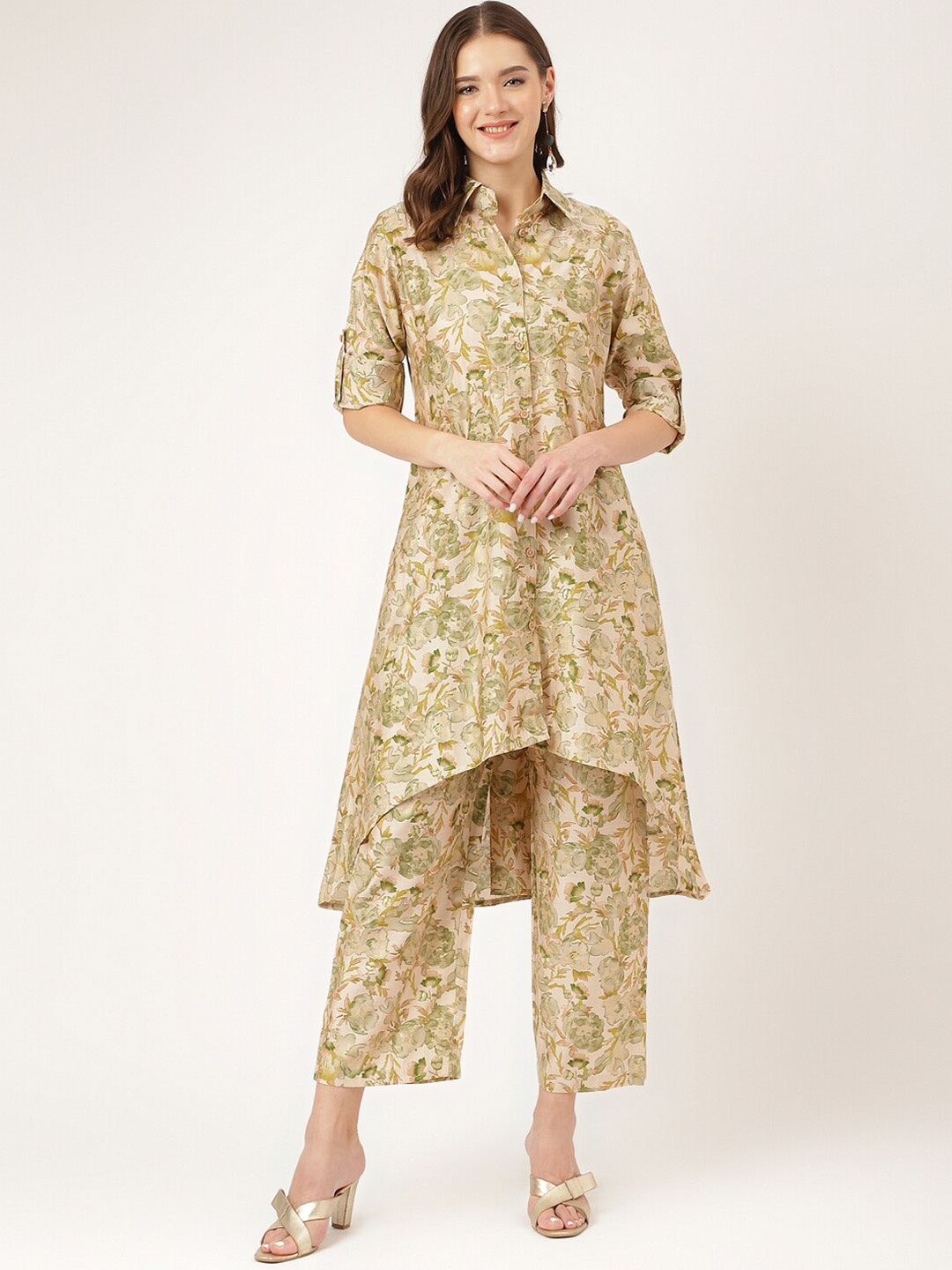 

Divena Floral Printed Chanderi Silk Kurta With Trousers, Beige