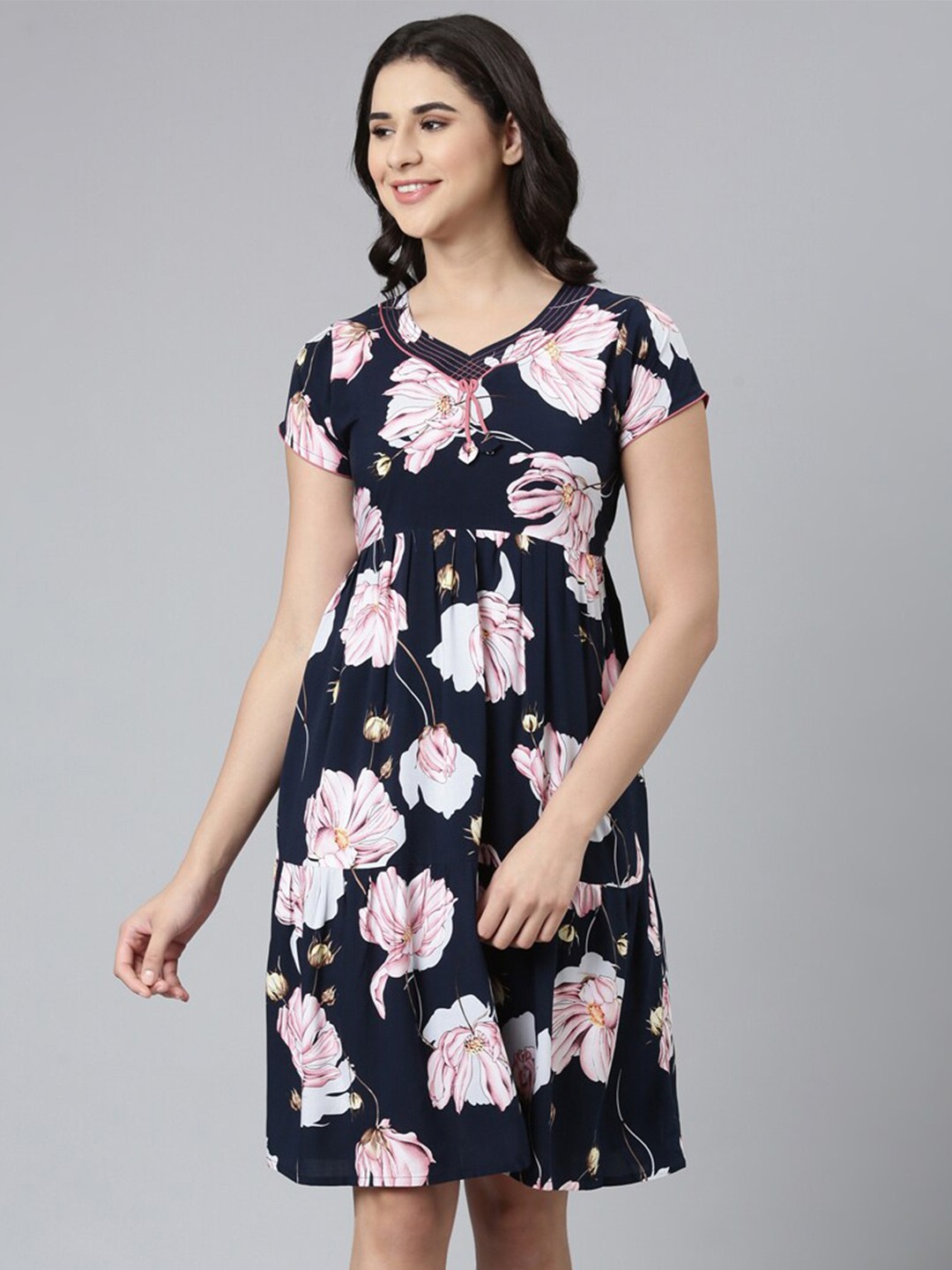 

GOLDSTROMS Floral Printed V-Neck Nightdress, Black