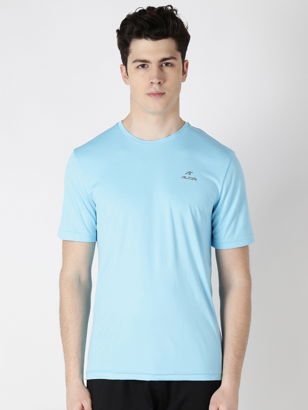

Alcis Men Blue Solid Round Neck T-shirt
