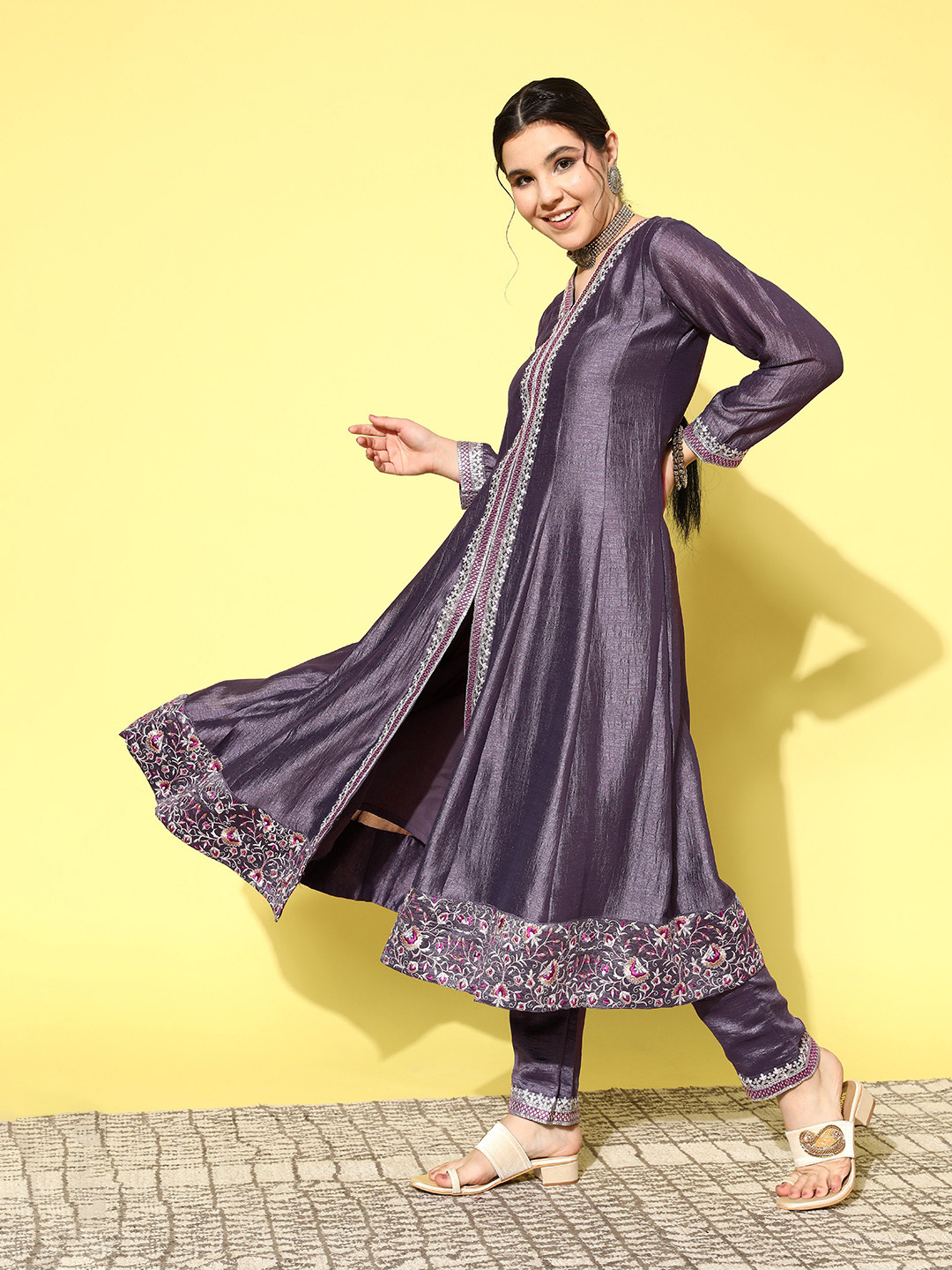 

Kvsfab Women Floral Embroidered Pleated Sequinned Kurta with Trousers & With Dupatta, Lavender