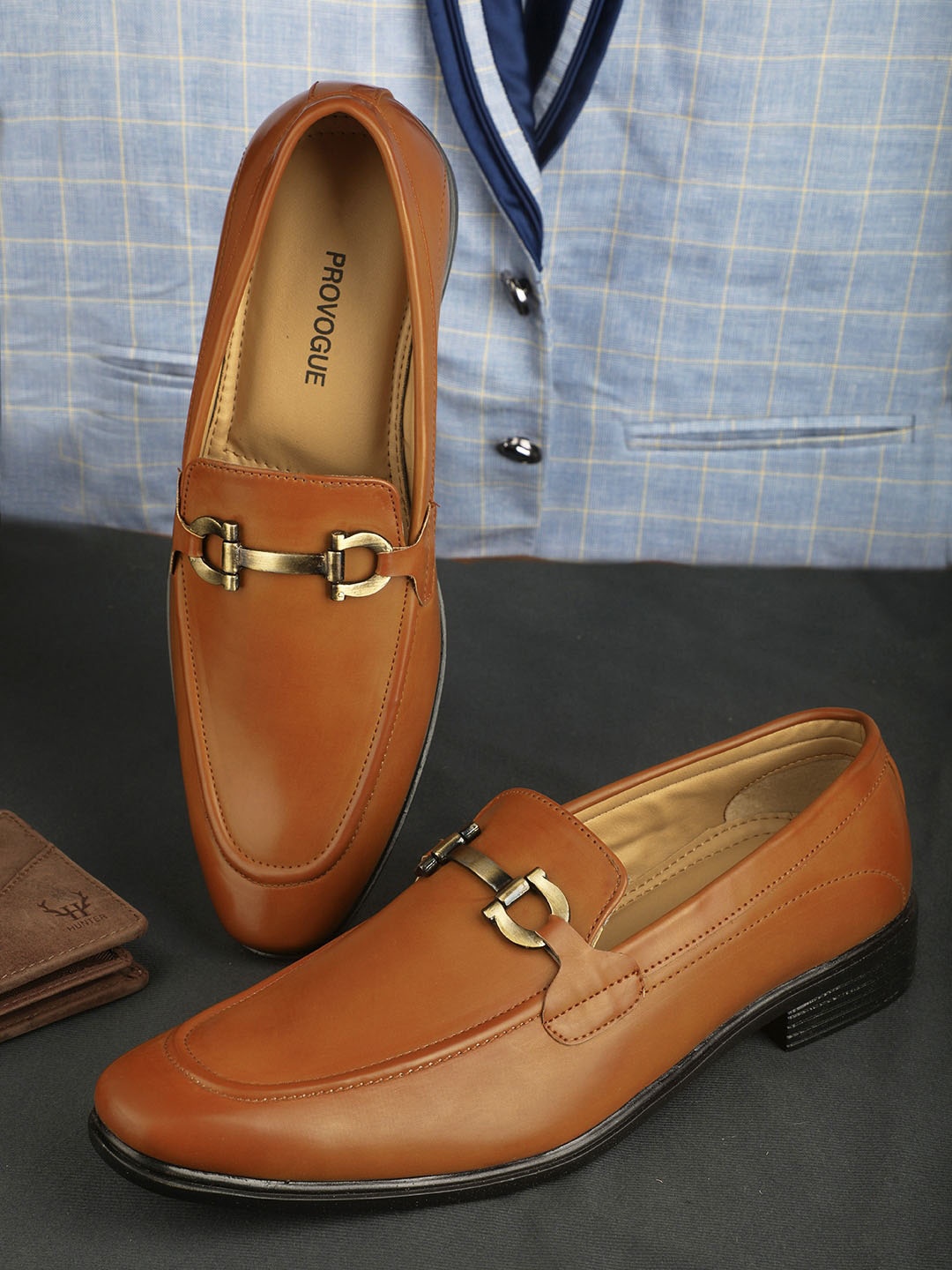 

Provogue Men Round Toe Formal Horsebit Loafers, Tan