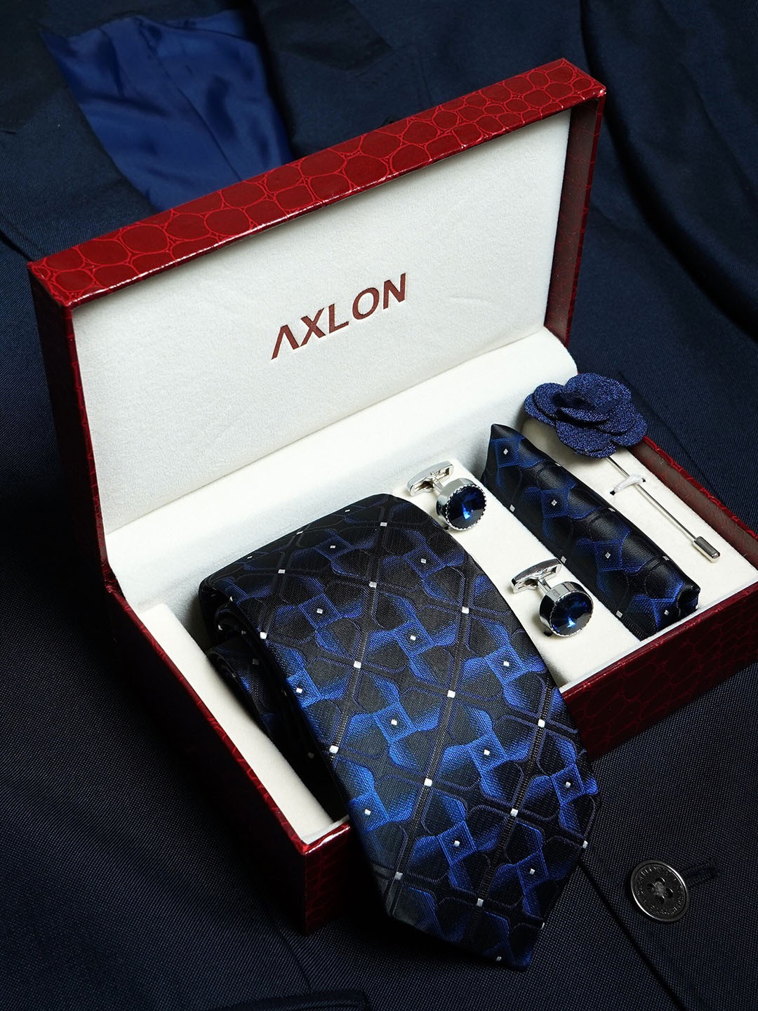 

AXLON Men 3D Geometric Design Tie Set With Pocket Square-Cufflink & Flower Pin, Blue