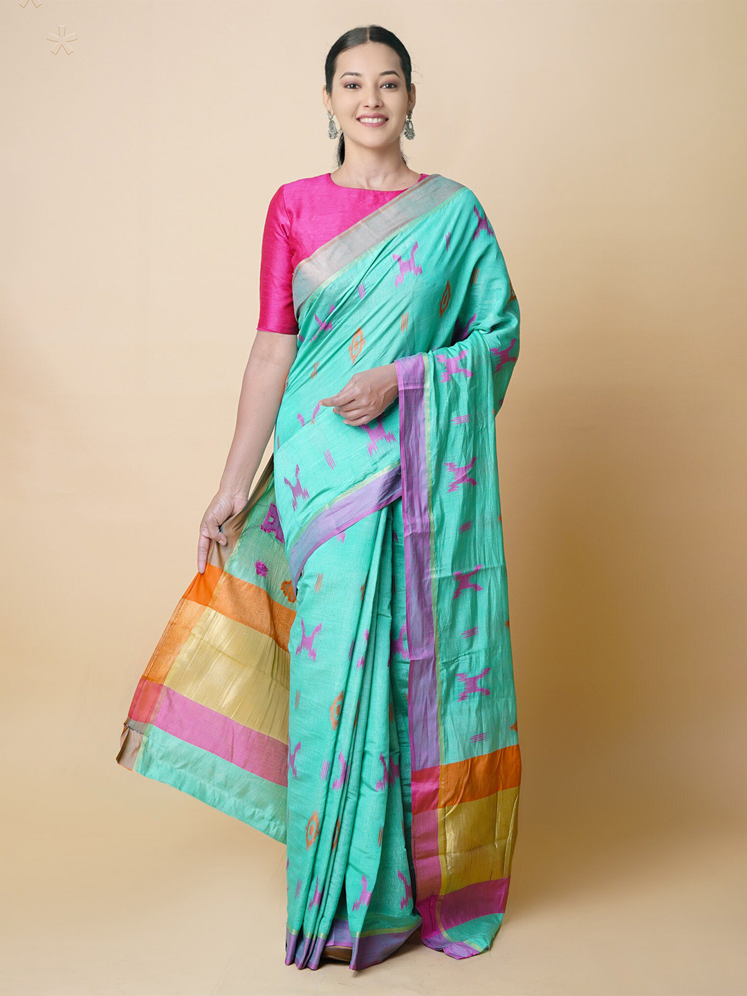 

Unnati Silks Ethnic Motifs Printed Zari Baluchari Saree, Green
