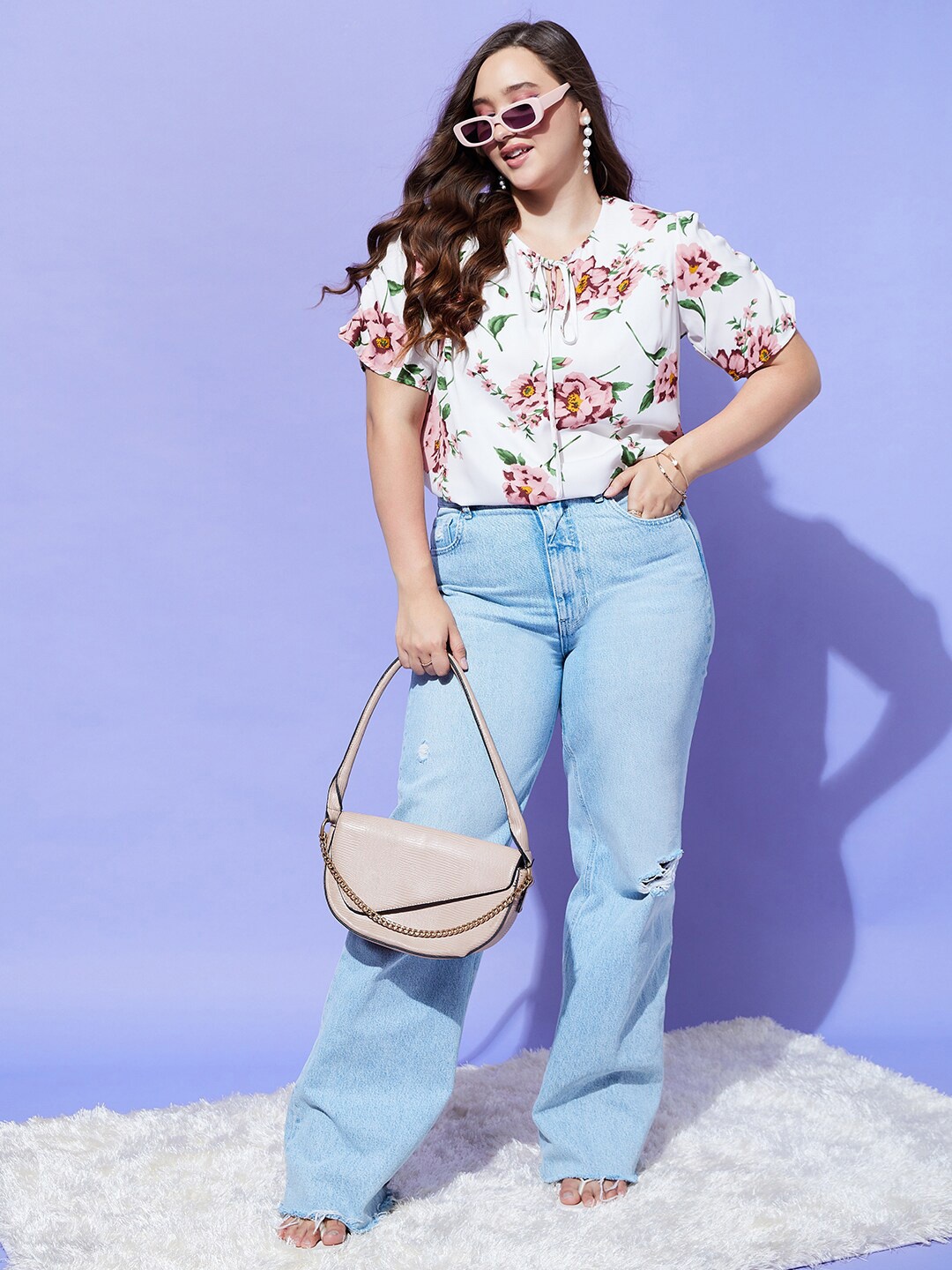 

Berrylush Curve Floral Printed Tie-Up Neck Top, White