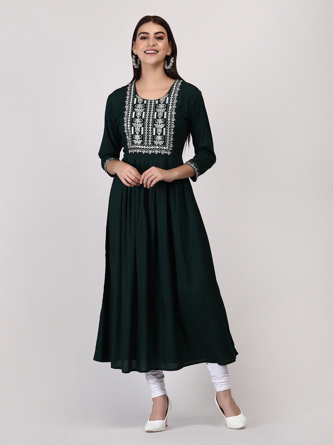

ADAA JAIPUR Ethnic Motifs Embroidered Mirror Work A-Line Kurta, Green